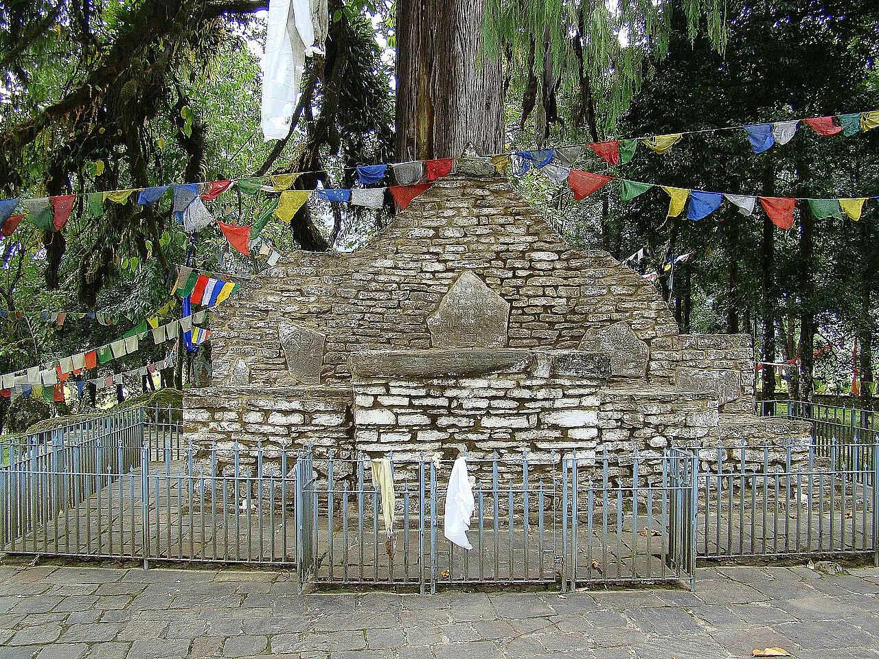 Coronation Throne, where the first Chogyal of Sikkim (Phuntsok Namgyal) was crowned in 1641. (PC:Kailas98)